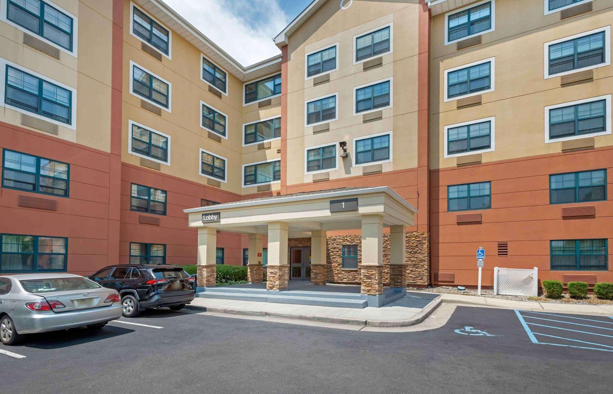 Extended Stay America Suites - Secaucus - Meadowlands Exterior photo